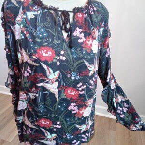 Jessica Simpson 1X Bird and Fall Floral Blouse